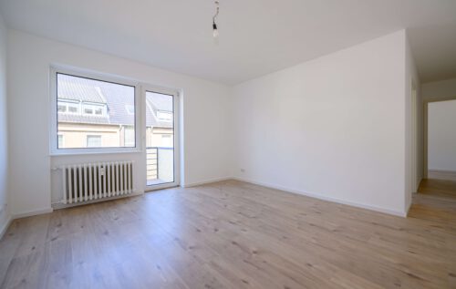 Erstbezug nach Komplettsanierung: Helle 3-Zimmer-Wohnung in ruhiger Lage von St. Hubert, 47906 Kempen, Etagenwohnung