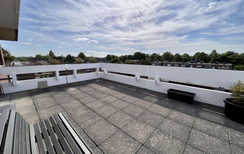 Penthouse-Traum in Waldniel: Gepflegt, hell und mit riesiger Dachterrasse, 41366 Schwalmtal, Penthousewohnung